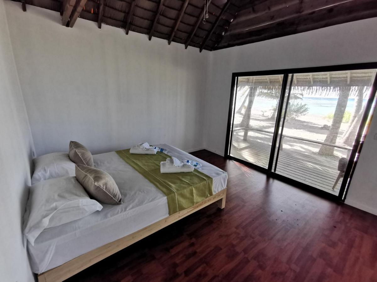 Aotera Guest House Avatoru Bagian luar foto