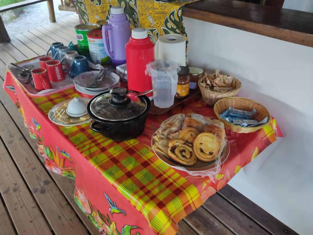 Aotera Guest House Avatoru Bagian luar foto